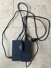Microsoft Dock Model 1661 inkl. Netzteil Model 1749 für Microsoft Surface