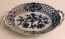 Hutschenreuther Zwiebelmuster (ca. 1970er), Schale, Milchkännchen, Zuckerdose