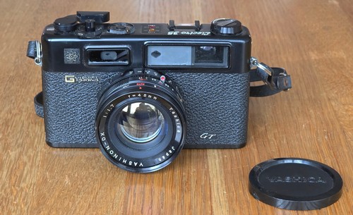 Schwarze yashica electro gt - 35,