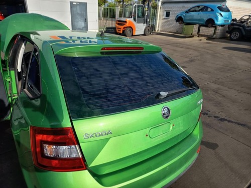 Skoda rapid spaceback original - skoda,