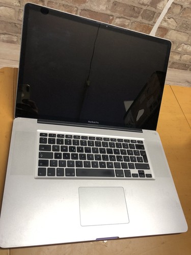 Apple macbook pro a1297 - apple, 17"