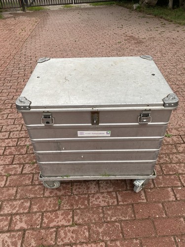 Auf rollen munk - auf,