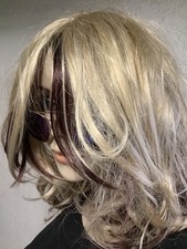 Damen Perücke blond mit Strähnen