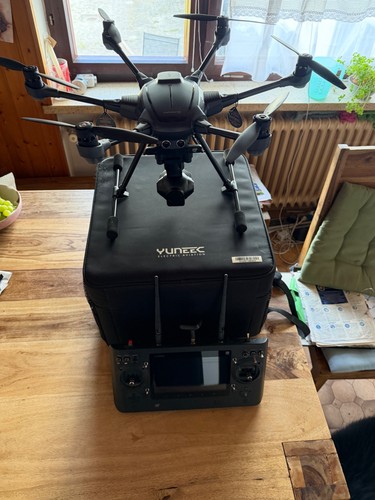 Yuneec typhoon pro - yuneec,