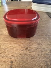 Tupperware SKYLINE - Dose, 0,7 l, weinrot