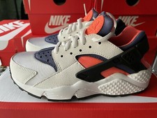 Nike WMNS Air Huarache Run