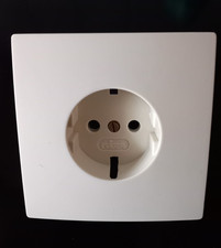 Gira Steckdosen Abdeckung altes Standardprogramm cremeweiß als Ersatzteil