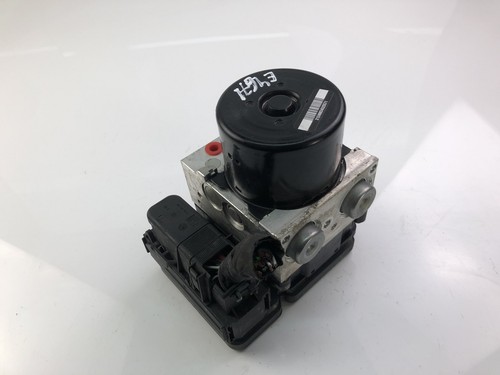 E4671 volvo abs pumpe 31261142 - volvo,