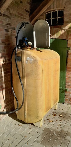 Dieseltank 1000l von fachfirma - 1000l,