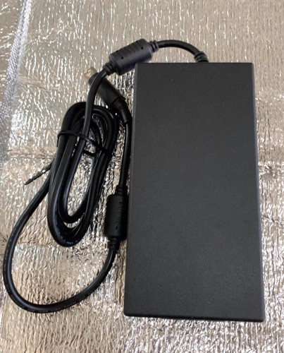 Netzteil-Adapter-Ladegerät