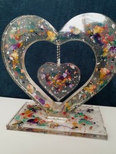 Handgefertigte herzförmige