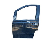 639720100528 tür vorne links