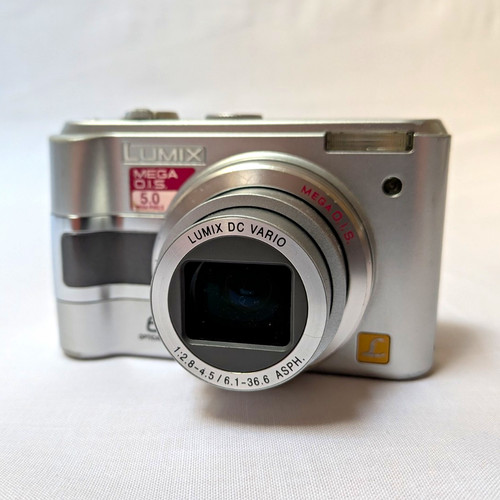 Panasonic lumix dmc - lumix, dmc-lz4