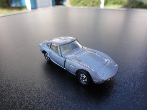 Tomica toyota 2000gt - toyota,
