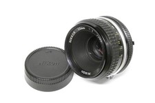 Nikon MF Nikkor 2 / 50 mm