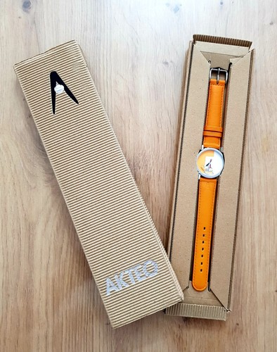 Akteo made france uhr j - france,