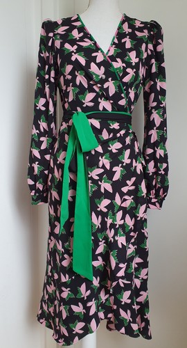 Wunderschönes wickelkleid - wunderschönes,