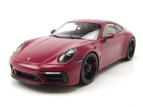 Porsche 911 carrera gts 2020 - 4,