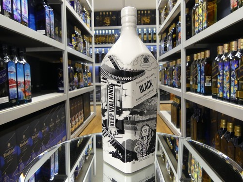 Johnnie walker black label - johnnie,