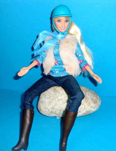 %***Reitbarbie mit