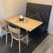 -Ladeneinrichtung-Bäckerei