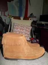 Minnetonka Wildleder Boots