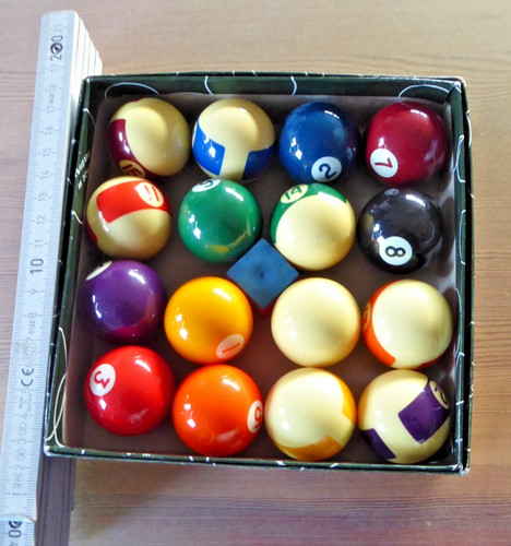 Carromco pool ball set - pool,
