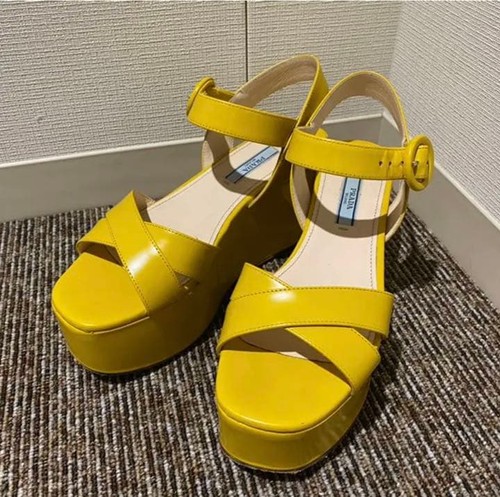 Seltene prada plateau sandalen - seltene,
