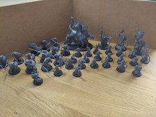 Warhammer Figuren aus der Age of Sigmar Starter Box Vorherrschaft