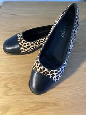 **LARIO 1898 BALLERINAS*GR. 39**HOCHWERTIGE BALLERINAS**SCHWARZ/LEO FELLBESATZ**