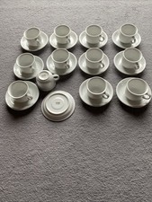 Kaffeetassen mit Unterteller