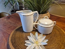 Großes Milchkännchen Milch