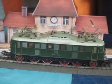 Märklin 3024 E18 35 analog guter Zustand