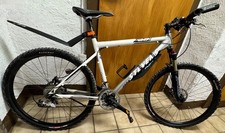 Mountainbike Stevens Race M7, in gutem Zustand, 48 Zoll, Weiß/Silber