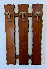 Garderobe Garderobenpaneel Landhausstil Kolonialstil nussbaumfarbig gebeizt