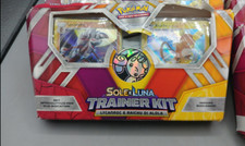 Pokemon Sonne und Mond Lycanroc und Raichu von Alola Sealed Trainer Kit