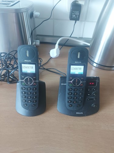 Telefon mit anrufbeantworter - telefon,
