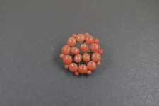 antike Rundbrosche mit echten