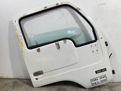 Tür vorne rechts nissan trade - tür,