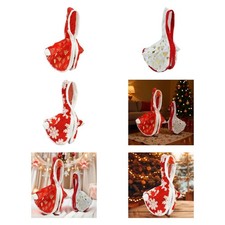 Weihnachtsgans-Outfit, Rasen