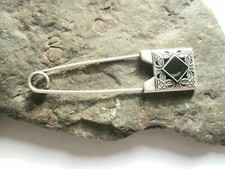 Kiltnadel Ziernadel Broschennadel Wollnadel altsilber 7,6 x 2,5 cm Schmucknadel