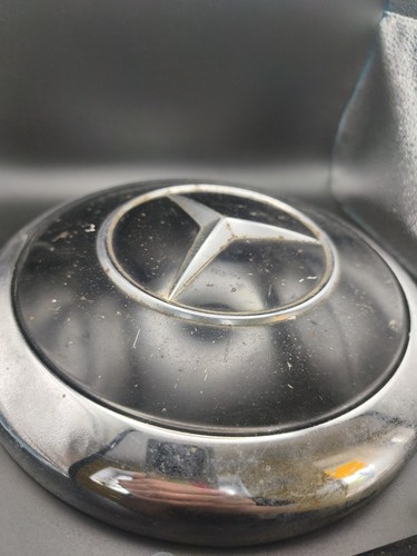 Original mercedes benz hubcap - benz,
