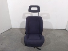 4A0881107B RECHTER VORDERSITZ