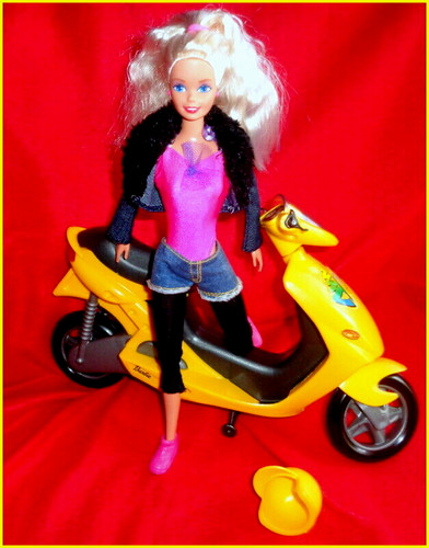 Barbie rocker mattel - a,