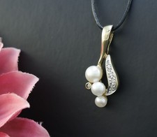 Zirkonia Perlen Clip Anhänger in 333er / 8 Karat Gleb Gold Wert 350 € XXYY