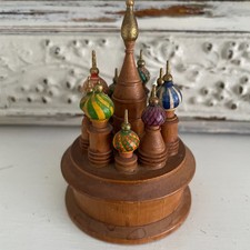 Vintage Holz Basilius