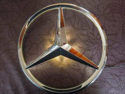 Beleuchteter mercedes stern - beleuchteter, mercedes-stern