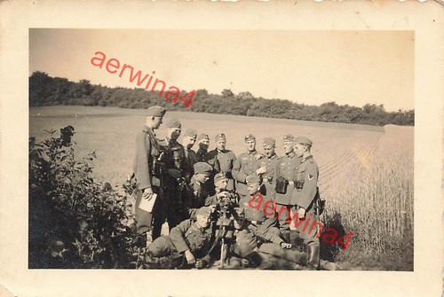 Deutsche soldaten mit - deutsche, mg