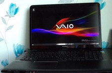 Sony Vaio Full-HD * 17zoll * Intel ®™ i7 /AMD-Grafik / 512GB~SSD/Windows-10Pro