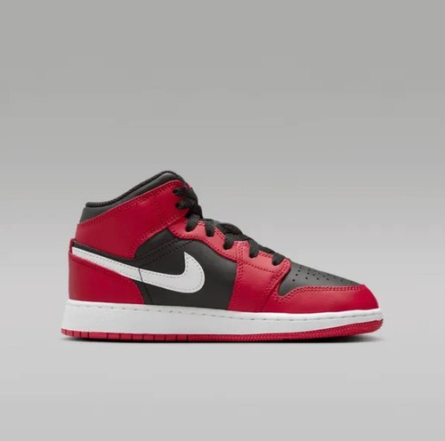 Nike air jordan mid - nike, 1